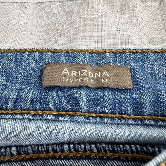 MNG Mango Women’s size 12 Arizona Super Slim Distressed Jeans - Picture 12 of 13